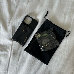Bandolier Black Donna iPhone Case